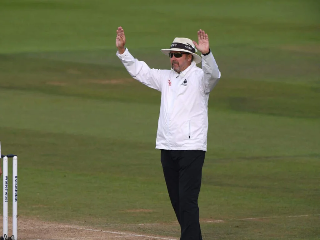 Cricket Umpire Signals In Marathi