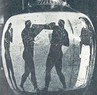 प्राचीन ग्रीस, सुमारे 336 बीसी, ब्रिटिश संग्रहालयातील पॅनाथेनिक अ‍ॅम्फोरावर चित्रित केलेला बॉक्सिंग देखावा. | boxing Information In Marathi